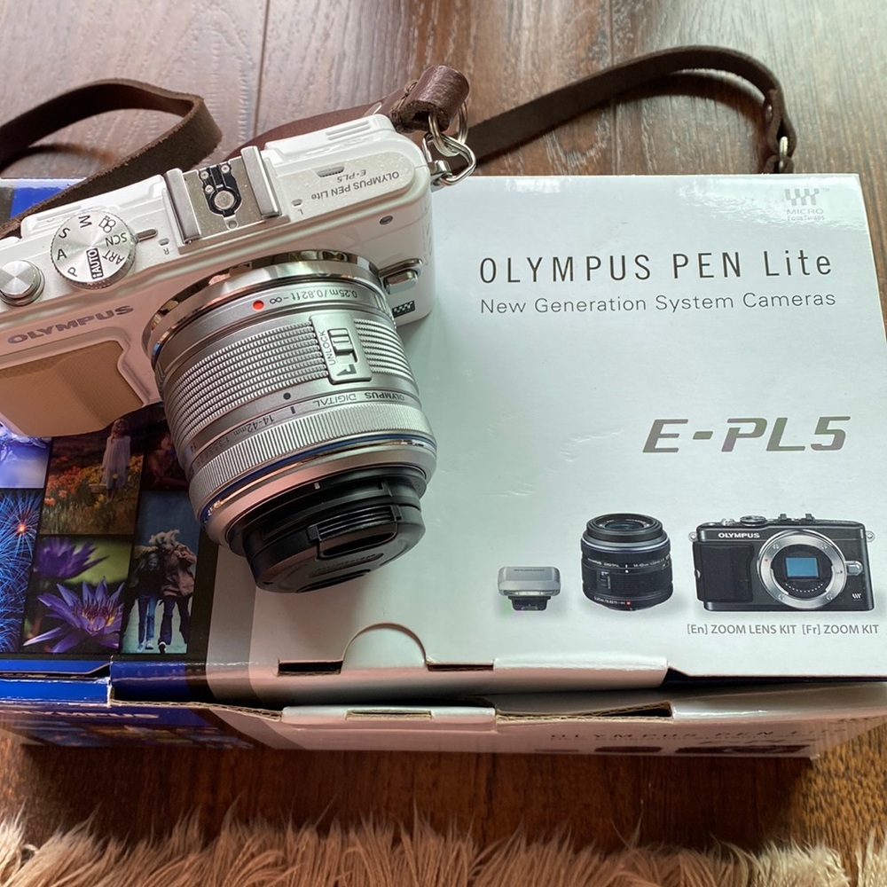 Olympus PEN lite camera